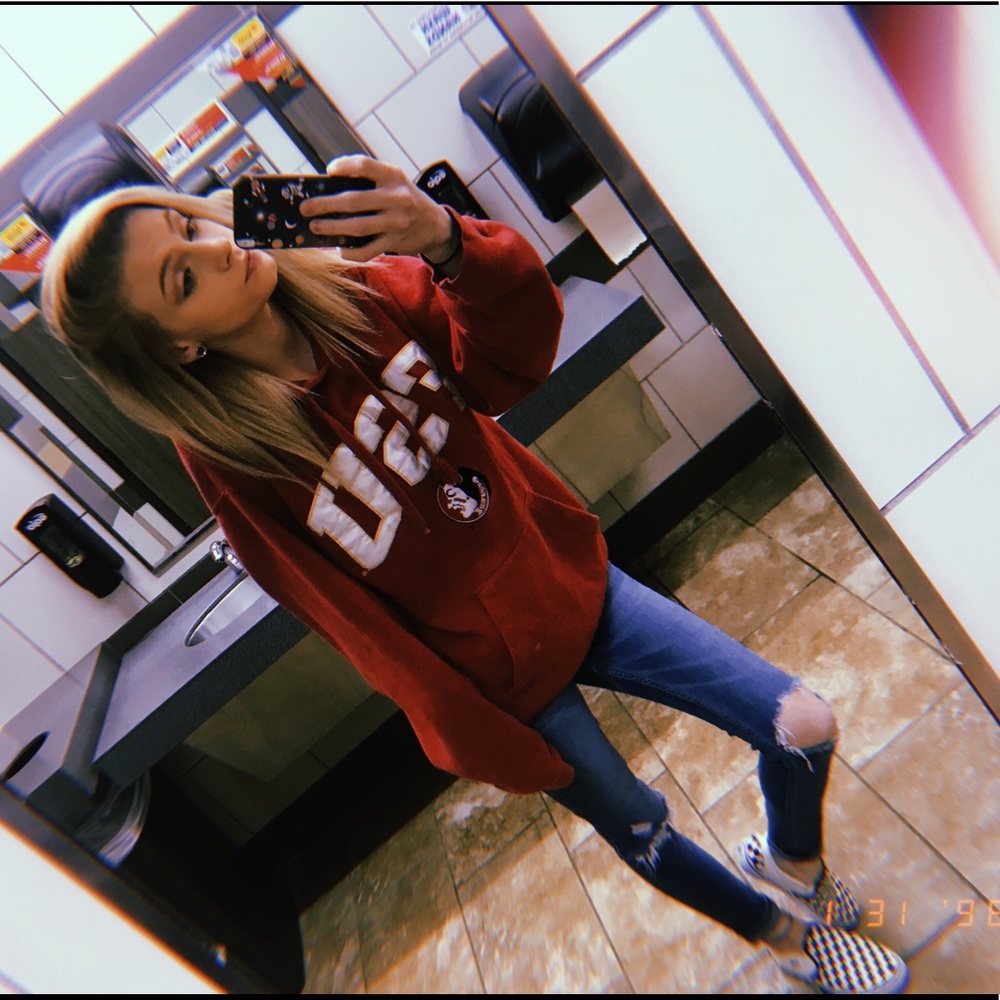 Meet your Posher, Summer